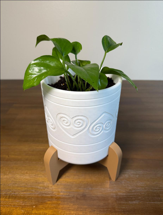 Indoor Planter w/ Stand & Removable Drip Tray - Heart