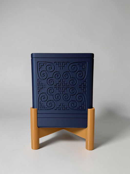 Square Planter w/ Stand & Removable Drip Tray - Elephant Foot w/ Heart Corners
