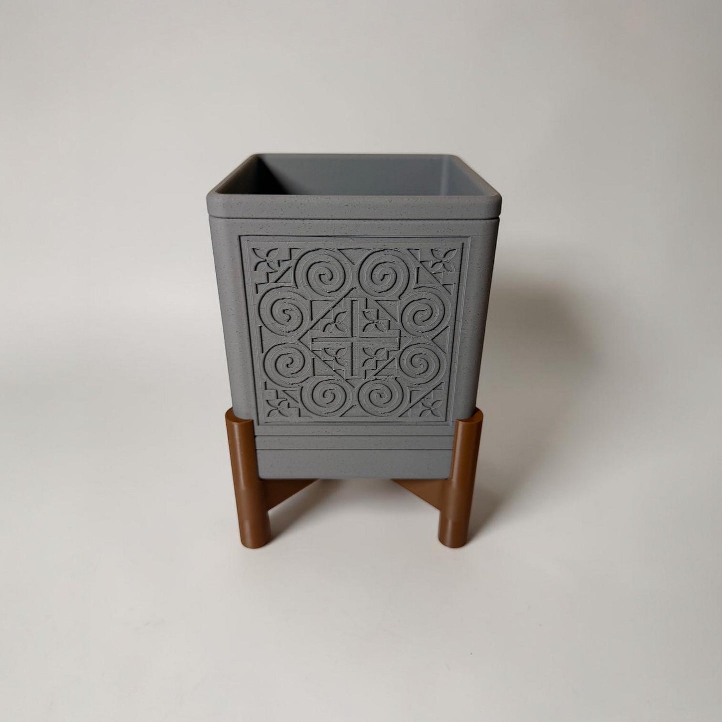 3D Printed Square Planter w/ Stand & Removable Drip Tray - Snail in Elephant Foot