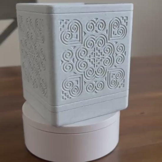 3D Printed Square Planter w/ Stand & Removable Drip Tray - Elephant Foot w/ Heart Corners